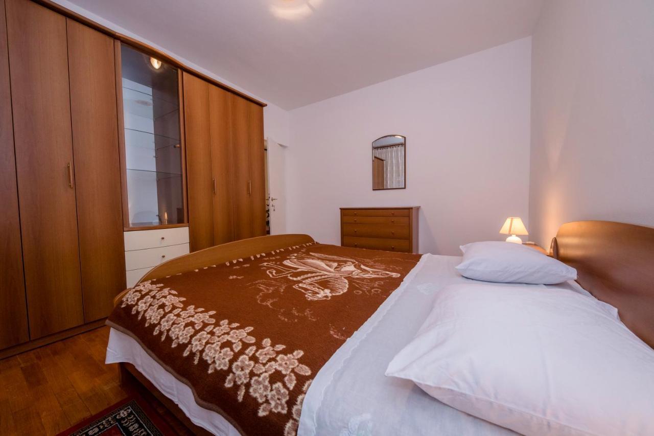 Apartments And Rooms Bolero Rab Town Extérieur photo